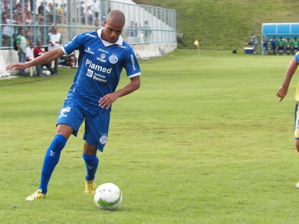 Coritiba 2 X Confiança 6