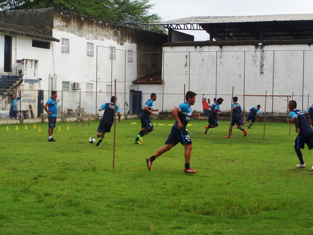 FOCO NO OBJETIVO