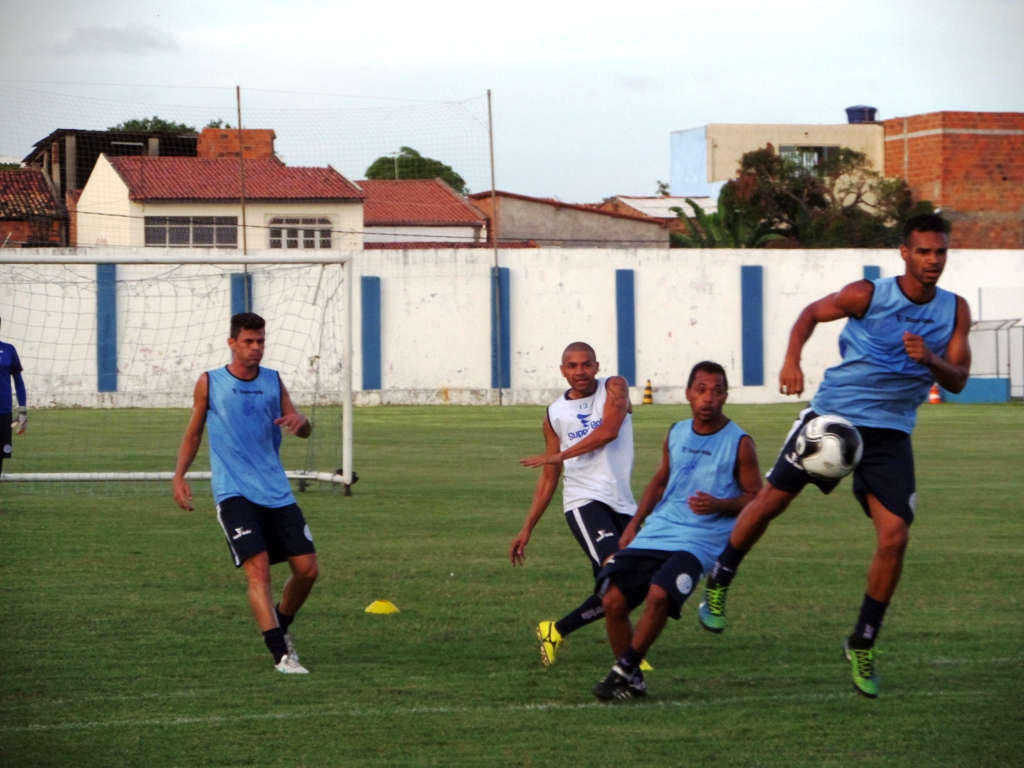 BOLA PRA FRENTE