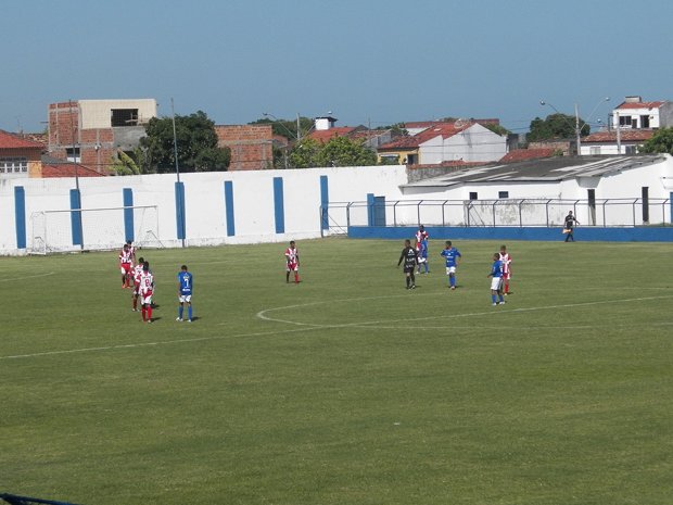 Sub 15 do Confiança disputará final do Sergipano 2013