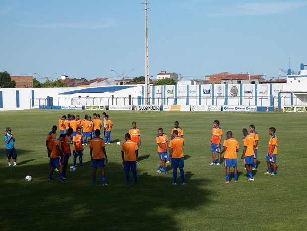 Confiança se prepara para o jogo contra o América