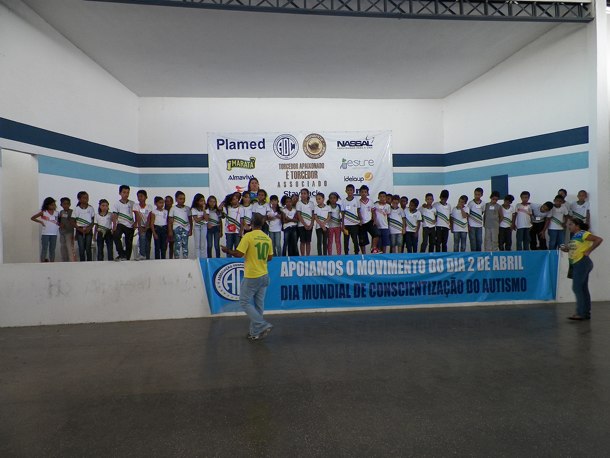 Estudantes conhecem o Sabino Ribeiro