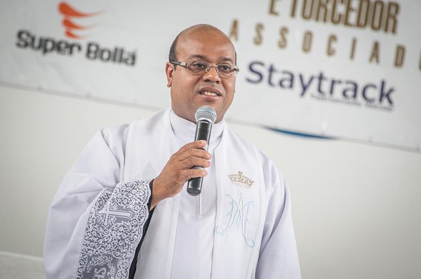 Missa celebra 78 anos do Confiança