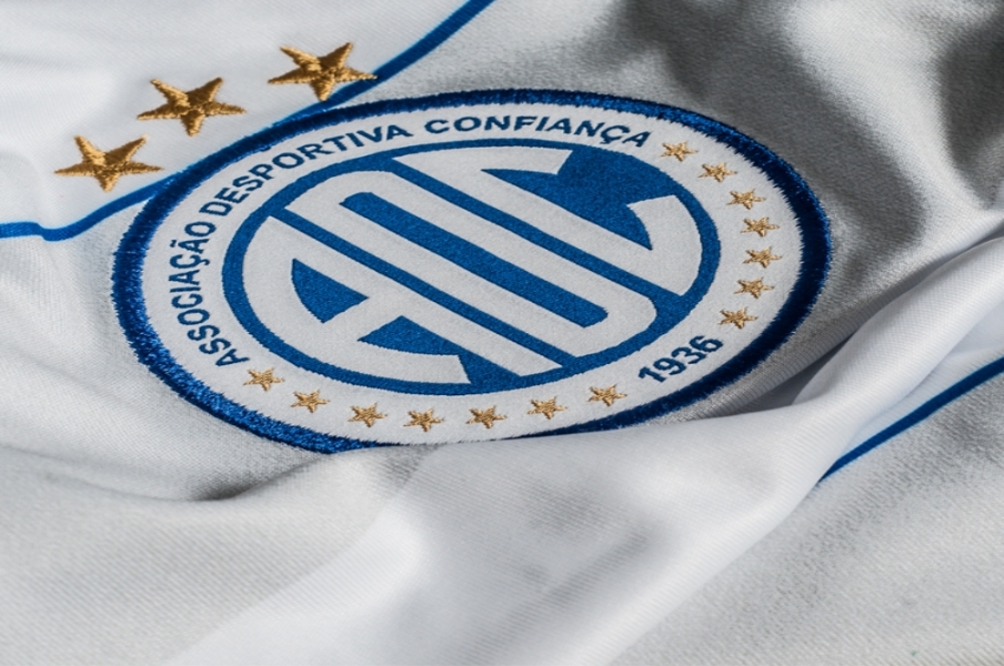 Confiança anuncia novas contratações