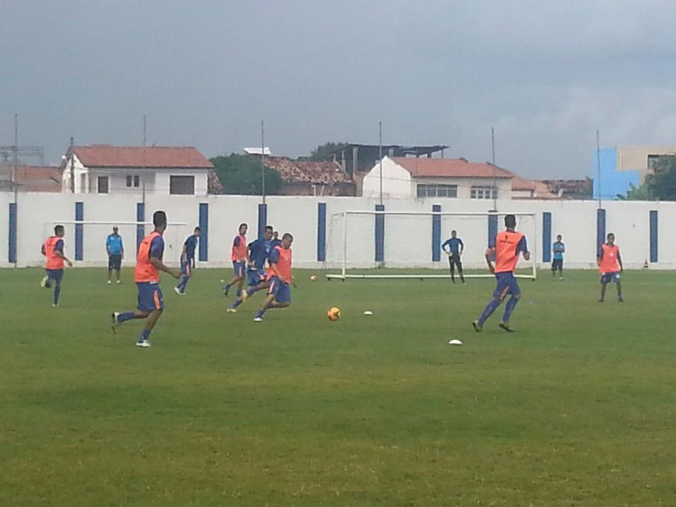 Wallace PE e Everton são dúvida para enfrentar o Globo