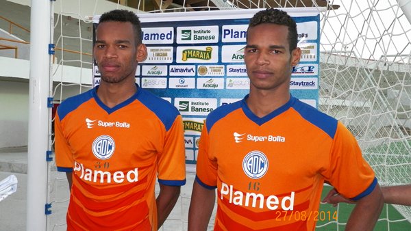 JOGO EM FAMÍLIA