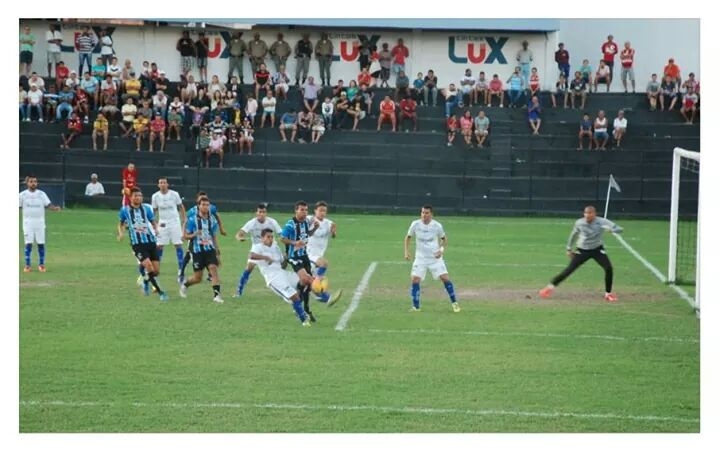 Empate garante a liderança