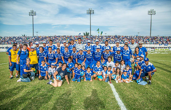 Equipe inicia semana de trabalho visando o título