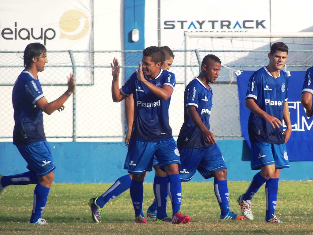 Confiança vence amistoso contra o Feirense