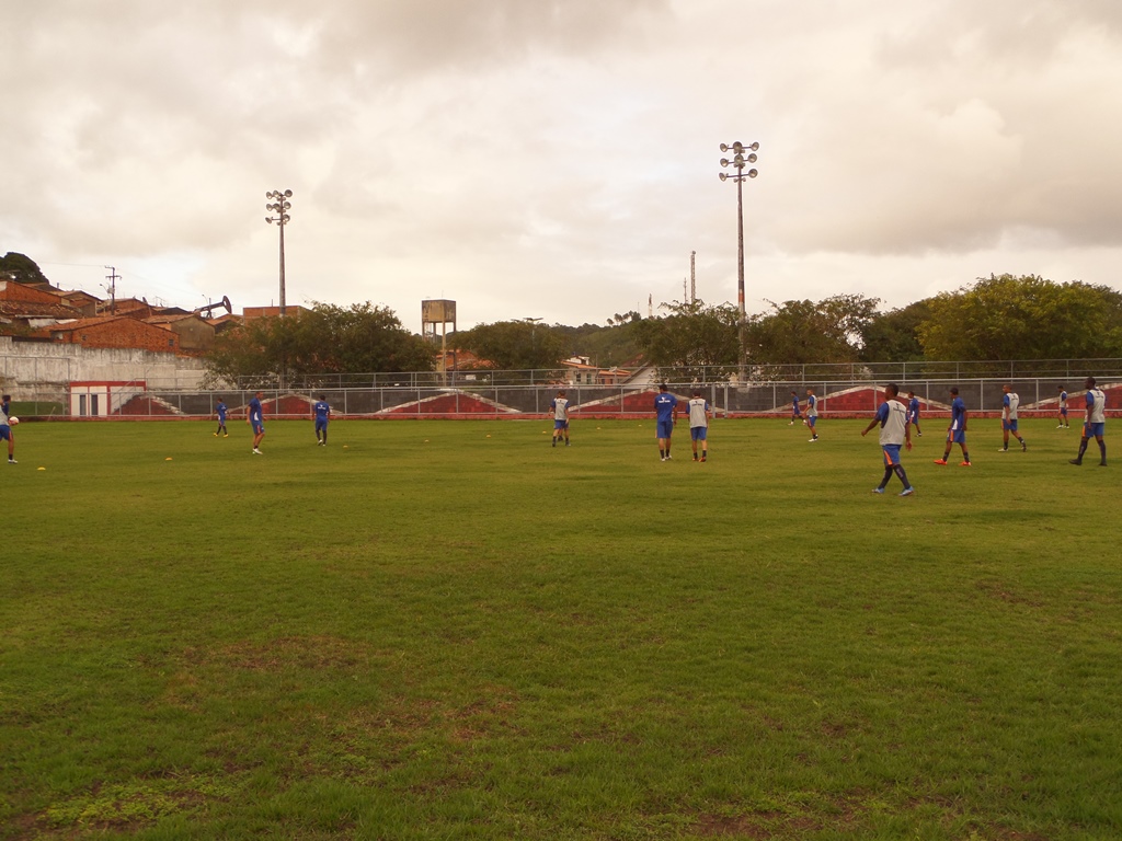 O XADREZ DE BETINHO
