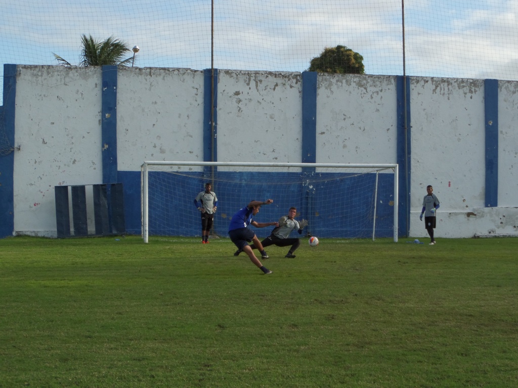 BOLA PRA FRENTE