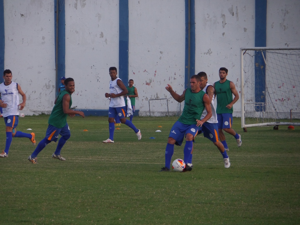 EM BUSCA DO SONHO