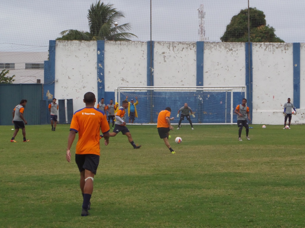É TEMPO DE TREINAR