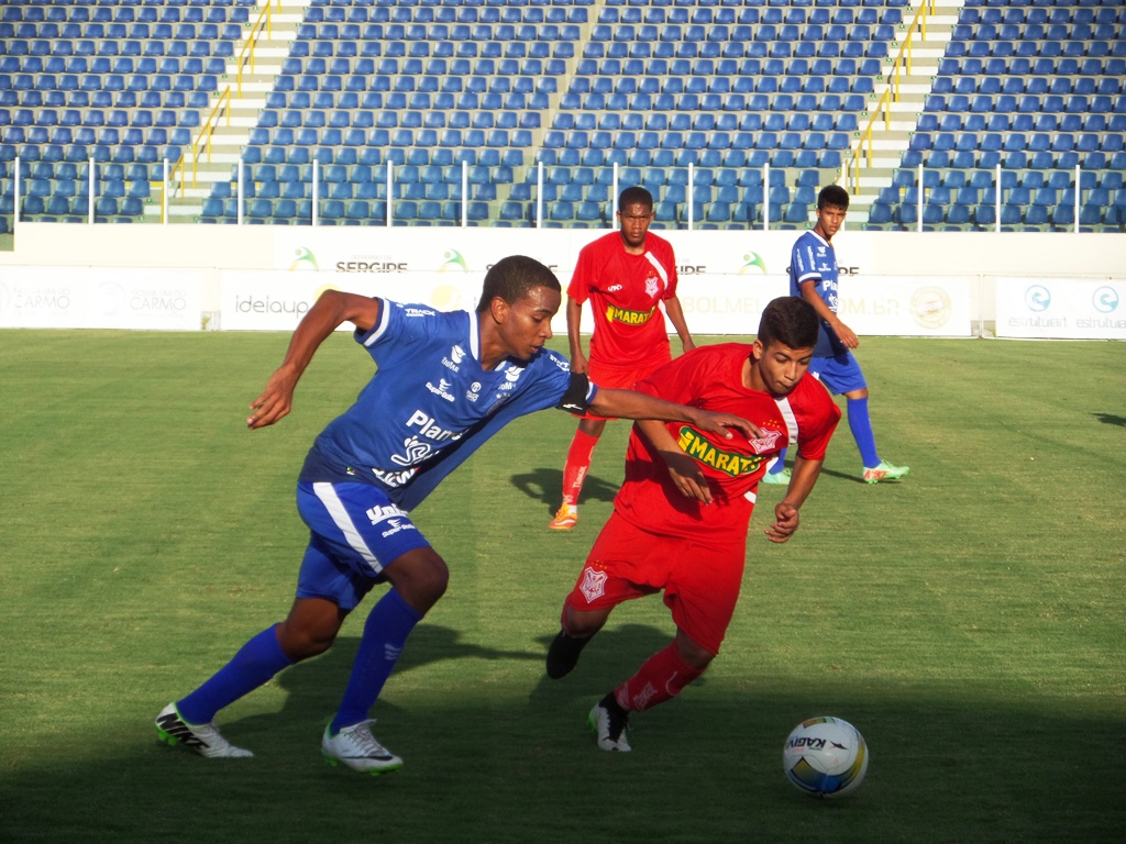 SUB-15 PERDE NOS PÊNALTIS