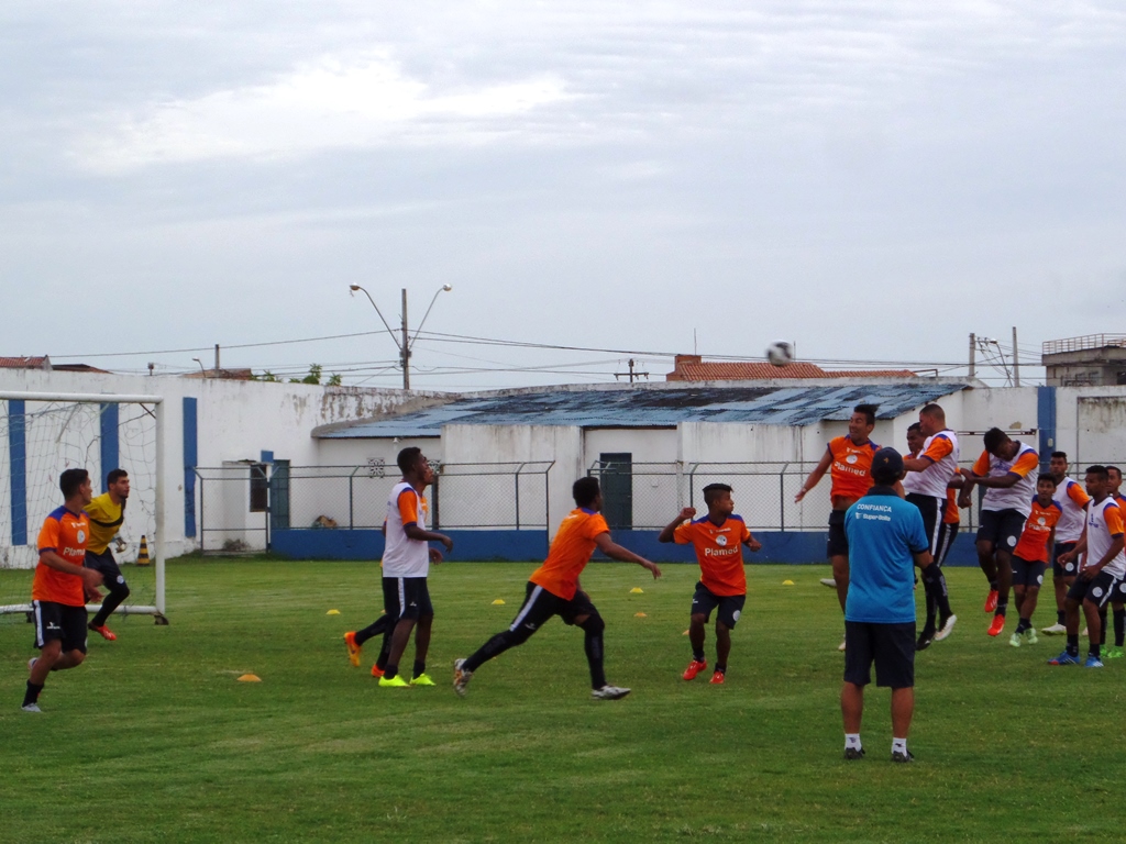 SOL, MAR E BOLA